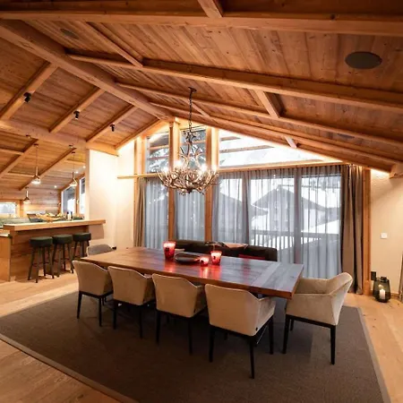 فيلة 4br Chalet Direct Ski-in - Spa&wellness ليش ام ارلبرغ
