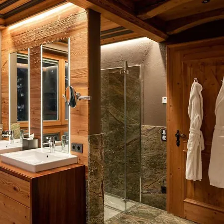 4br Chalet Direct Ski-in - Spa&wellness