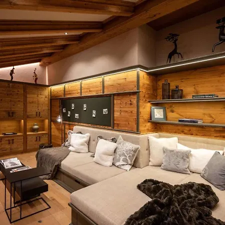 4br Chalet Direct Ski-in - Spa&wellness فيلة *